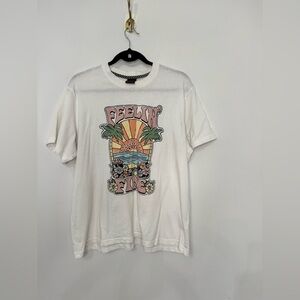 Women’s Far West Feelin Fine Graphic Tropical Beach Surf Style T-Shirt XL